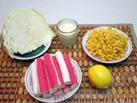 Салат с крабовыми палочками, кукурузой и капустой