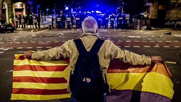 <br />
В Барселоне провели обряд «изгнания судебного произвола»<br />
