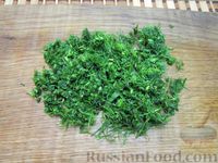 Капустный салат с сосисками и зеленью