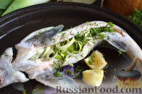 Осетр, запеченный в духовке, с овощами