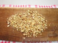 Рулет со сгущёнкой и орехами
