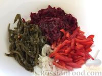 Салат из морской капусты со свеклой и сладким перцем