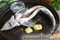Осетр, запеченный в духовке, с овощами