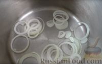 Закуска из замороженной скумбрии с луком