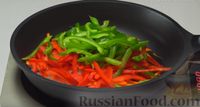 Рыба, тушенная в томатном соусе с овощами